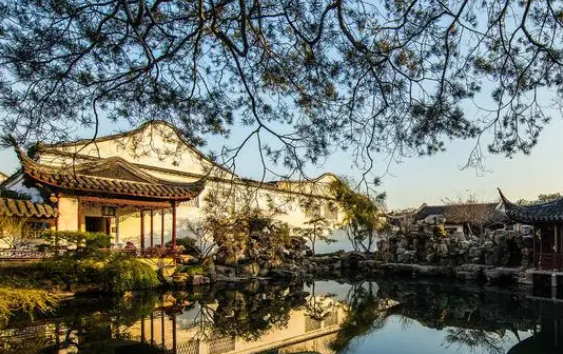 16君上2.jpg 16君上2.jpg